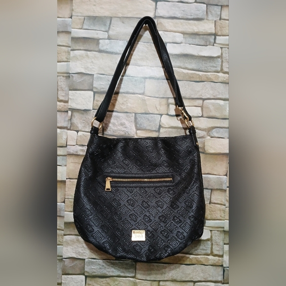 Juicy Couture Elegant Black Shoulder‎ Bag - Picture 1 of 5